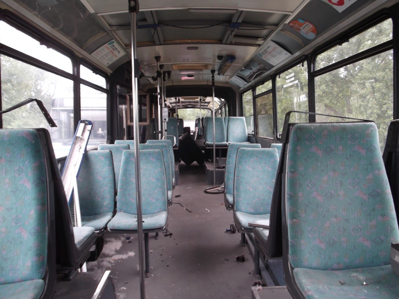 bus44_12.jpg